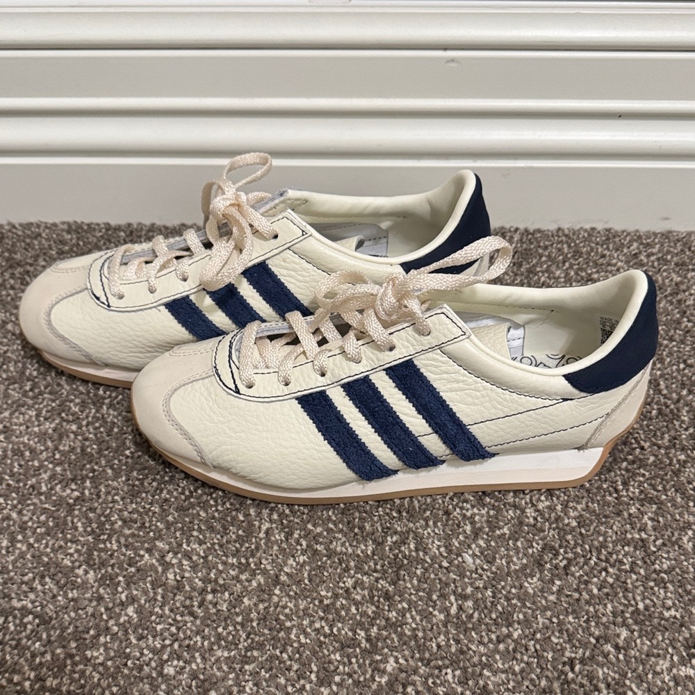 Adidas Countey OG Off-White and Navy Sneakers